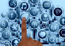 رسانه های اجتماعی به کمک تجارت الکترونیک در خلق مخاطب